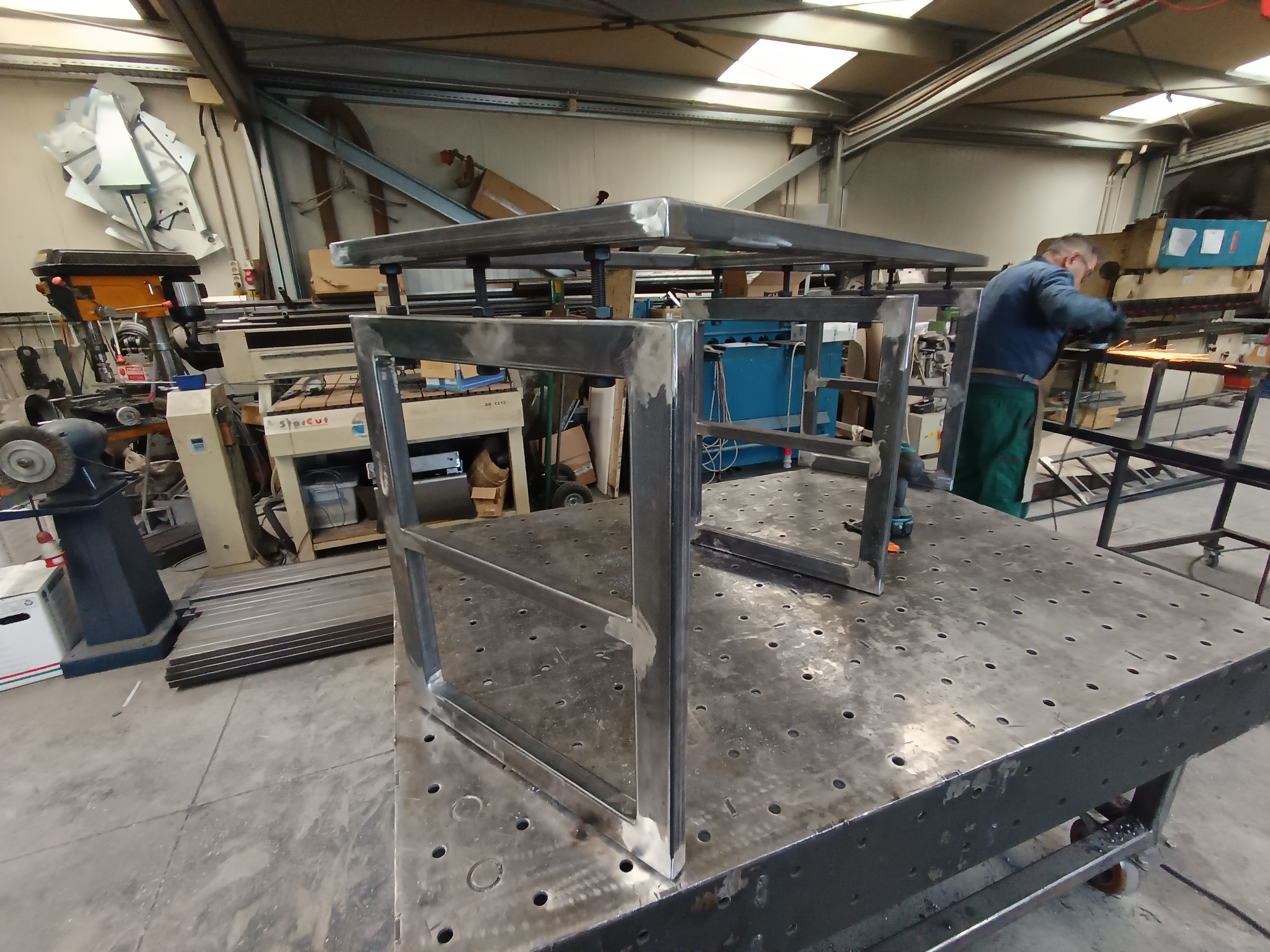 ART INFOMARK — Producție